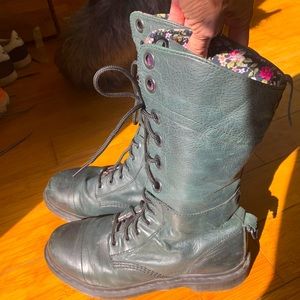 Dr. Martens Aimilita boots, floral lining, sz 10